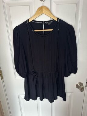 Ann Taylor Womens Black Blouse Size M Peasant Cottagecore Prairie Puff Sleeve